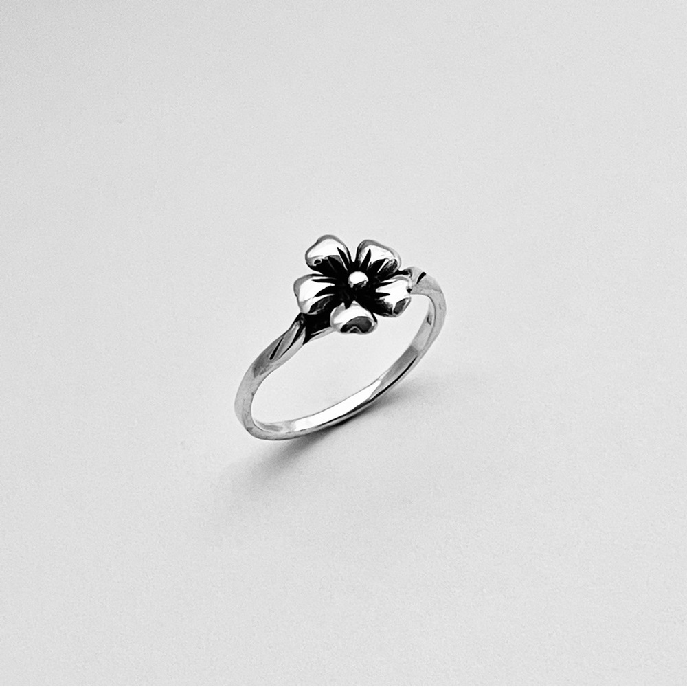 Sterling Silver 5 Heart Patels Flower Ring, Silver Rings, Flowers, Floral Ring - Picture 12 of 13